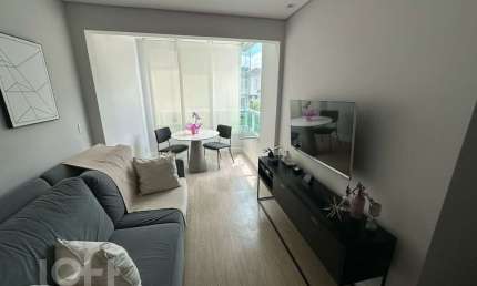 Apartamento com 2 quartos à venda na Rua Jorge Tibiriçá, 238, Vila Mariana, São Paulo por R$ 700.000