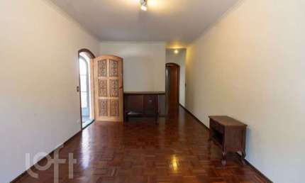 Casa em condomínio fechado com 4 quartos à venda na Rua das Aroeiras, 40, Jabaquara, São Paulo por R$ 904.000