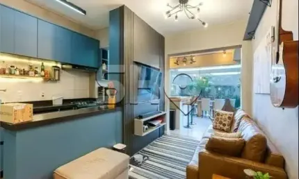 Apartamento com 2 quartos à venda na Rua Camburiú, 437, Vila Ipojuca, São Paulo por R$ 1.899.000