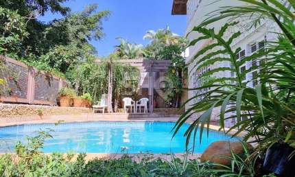 Casa com 6 quartos à venda na Rua Atibaia, 360, Pacaembu, São Paulo por R$ 2.900.000