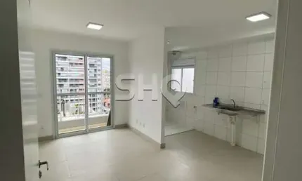 Apartamento com 2 quartos para alugar na Rua Anhangüera, 451, Barra Funda, São Paulo por R$ 2.500