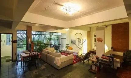 Casa com 3 quartos à venda na Rua Plínio de Morais, 174, Sumaré, São Paulo por R$ 1.600.000