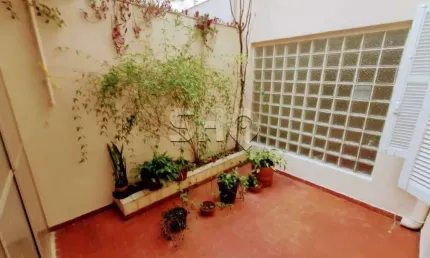 Apartamento com 2 quartos à venda na Rua Doutor Melo Alves, 585, Cerqueira César, São Paulo por R$ 795.000