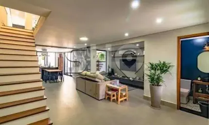 Casa com 3 quartos à venda na Rua Maiacaré, 186, Planalto Paulista, São Paulo por R$ 1.945.000