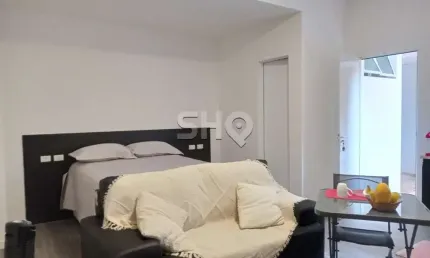 Casa em condomínio fechado com 1 quarto para alugar na Rua Dom Rosalvo, 56, Sumaré, São Paulo por R$ 2.500