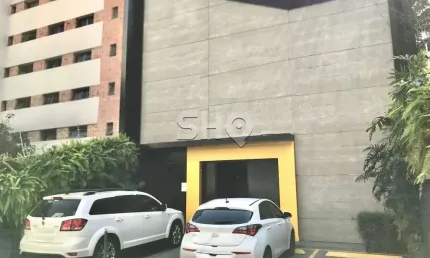 Prédio para alugar na Avenida Chibarás, 521, Moema, São Paulo por R$ 60.000