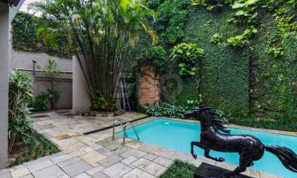 Casa com 5 quartos à venda na Capitão Garcindo, 79, Pacaembu, São Paulo por R$ 5.290.000