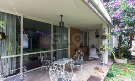 Casa com 4 quartos à venda na Rua Dona Elisa Moraes Mendes, 636, Vila Madalena, São Paulo por R$ 3.600.000
