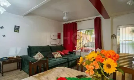 Casa com 2 quartos à venda na Rua Dom José Maurício, 378, Carandiru, São Paulo por R$ 900.000