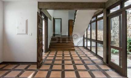 Casa com 5 quartos à venda na Praça Irmãos Karmann, 161, Sumaré, São Paulo por R$ 2.700.000