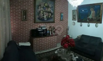 Casa com 3 quartos à venda na Rua Bárbara Heliodora, 449, Vila Romana, São Paulo por R$ 1.100.000