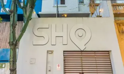 Casa com 2 quartos à venda na Rua Judith, 56, Vila Madalena, São Paulo por R$ 1.750.000