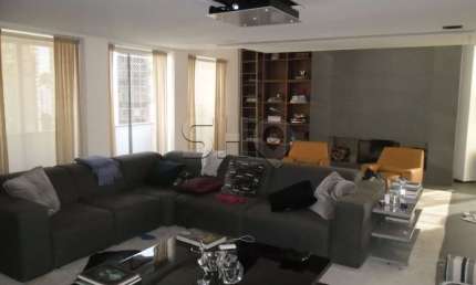 Apartamento com 3 quartos para alugar na Rua Lourenço de Almeida, 802, Vila Nova Conceição, São Paulo por R$ 47.000