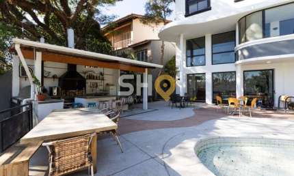 Casa com 4 quartos à venda na Rua Itápolis, 1414, Pacaembu, São Paulo por R$ 5.000.000