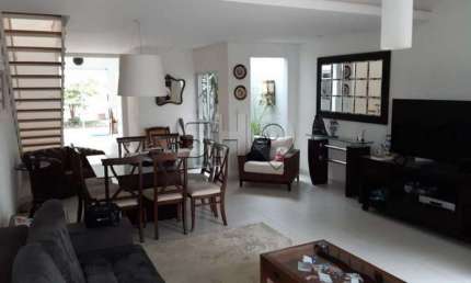 Casa com 3 quartos à venda na Rua Jonas Herculano Aquino, 86, Vila Gomes, São Paulo por R$ 950.000