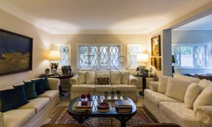 Casa com 3 quartos à venda na Rua Itabaquara, 102, Pacaembu, São Paulo por R$ 6.000.000