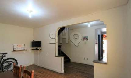 Casa com 3 quartos à venda na Rua Faustolo, 106, Vila Romana, São Paulo por R$ 900.000