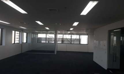 Prédio com 22 salas para alugar na Rua Vergueiro, 3111, Vila Mariana, São Paulo por R$ 220.000