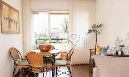 Apartamento com 3 quartos à venda na Rua Natingui, 815, Vila Madalena, São Paulo por R$ 880.000