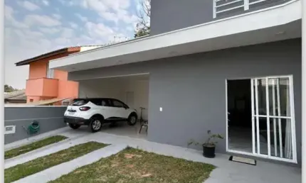 Casa em Condomínio para Venda em Jundiaí, Engordadouro, 3 dormitórios, 1 suíte, 3 banheiros, 2 vagas