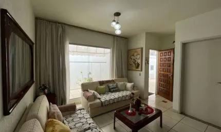 Casa para Venda em Jundiaí, Jardim Morumbi, 3 dormitórios, 1 suíte, 2 banheiros