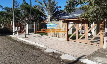 Casa para Venda em Cidreira, Centro, 3 dormitórios, 1 suíte, 2 banheiros, 2 vagas