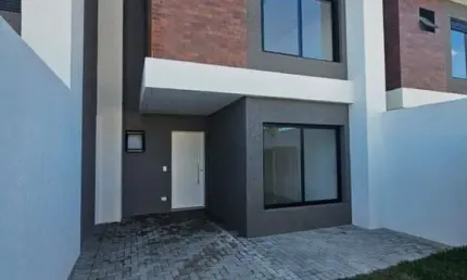 Sobrado para Venda em Curitiba, Pinheirinho, 3 dormitórios, 1 suíte, 2 banheiros, 2 vagas