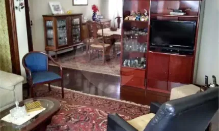Casa com 4 quartos à venda na Rua Juvenal de Almeida, Alto da Lapa, São Paulo
