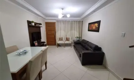 Sobrado com 2 quartos à venda em Jardim Mangalot - SP