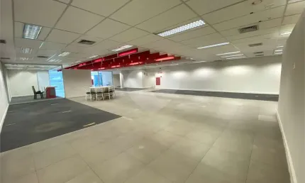 Ponto comercial para alugar na Rua Clélia, Lapa, São Paulo