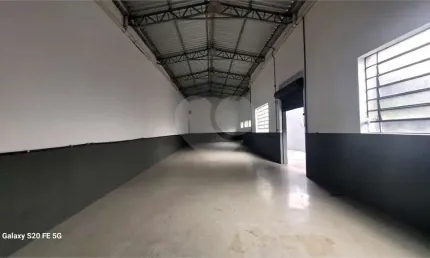 Barracão / Galpão / Depósito à venda na Rua Alvarenga Peixoto, Vila Anastácio, São Paulo
