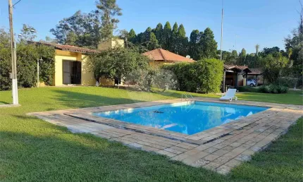 Chácara com 4 quartos à venda em Jardim Josane - SP
