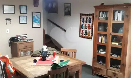 Casa com 3 quartos à venda na Rua Tito, Vila Romana, São Paulo