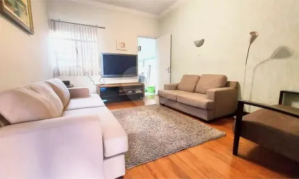 Casa com 3 quartos à venda na Rua Dom João V, Lapa, São Paulo