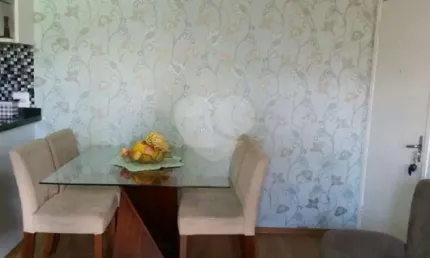 Apartamento com 2 quartos à venda em Parque Maria Domitila - SP