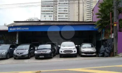 Barracão / Galpão / Depósito à venda na Rua Cerro Corá, Alto da Lapa, São Paulo