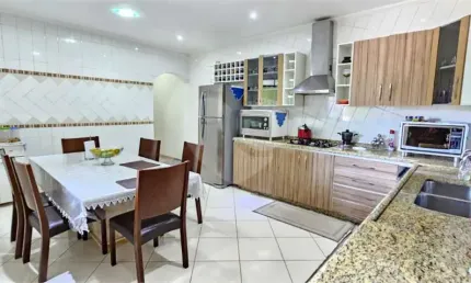 Casa com 3 quartos à venda na Serra Do Mar, Centro, Osasco