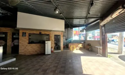 Salão Comercial para locação em Parque Dos Camargos - SP