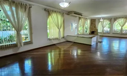Casa com 4 quartos para locação em City Boaçava - SP