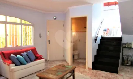 Condomínio com 3 quartos à venda em Jardim Regina - SP