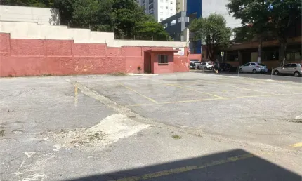 Terreno comercial para alugar na Rua Belchior de Azevedo, Vila Leopoldina, São Paulo