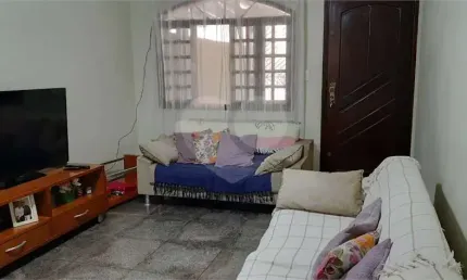 Sobrado com 3 quartos à venda em Jardim Regina - SP