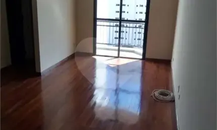 Apartamento com 3 quartos para locação em Vila Hamburguesa - SP
