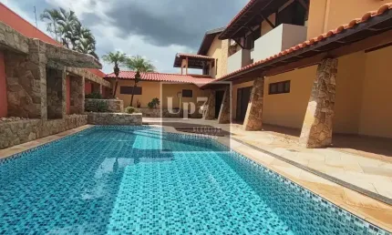 Linda Casa no Jardim Estoril, Pintura Nova, Sobrado, Muito Granito Italiano - Bauru/SP