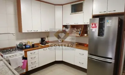 Sobrado 3 Dormitórios (1 suíte), 2 vagas, edícula e ótima planta - Vila Paulista/Vila Mascote - SP
