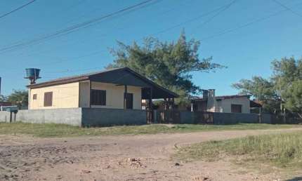 Imperdível – Casa Mista de Esquina Próxima ao Mar em Cidreira/RS!