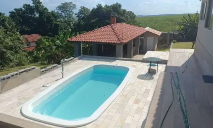 Chácara á Venda no Condomínio Vale das Laranjeiras , Indaiatuba/SP