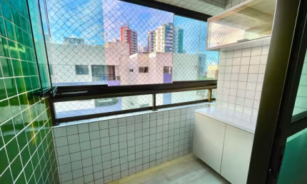 Apartamento com 3 quartos para alugar na Rua Padre Nestor de Alencar, Candeias, Jaboatão dos Guararapes