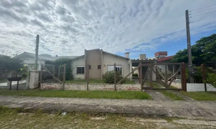 Casa com 3 quartos à venda na Rua Do Lírio, 3859, Capão Novo, Capão da Canoa