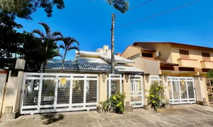 Casa com 3 quartos à venda na Rua das Orquídeas, 3799, Capão Novo, Capão da Canoa
